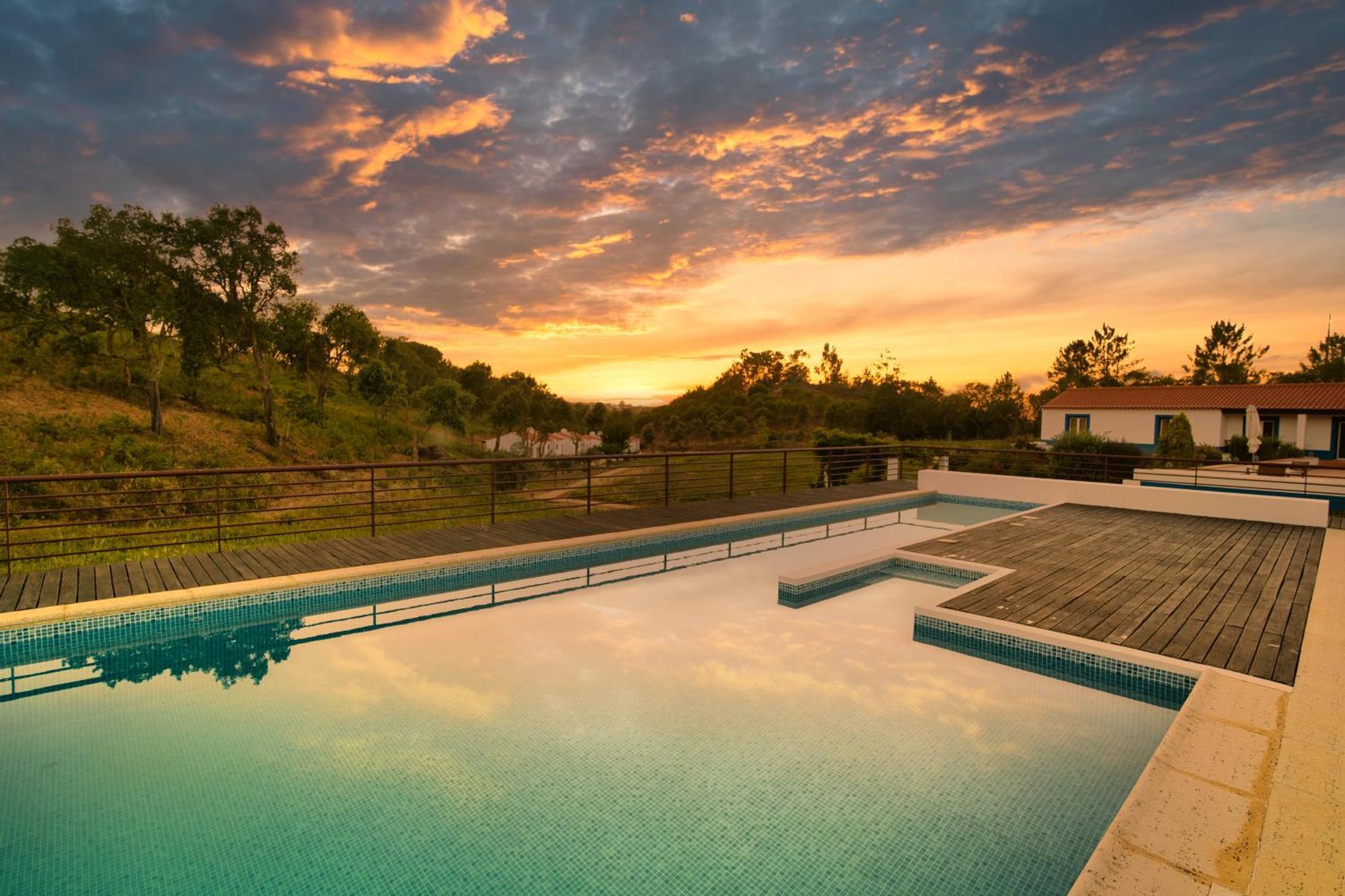Vale Da Cassiopeia Guest House Cercal do Alentejo Exterior photo
